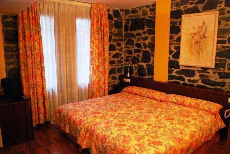 Hotel Amoretes La Molina  Bagian luar foto