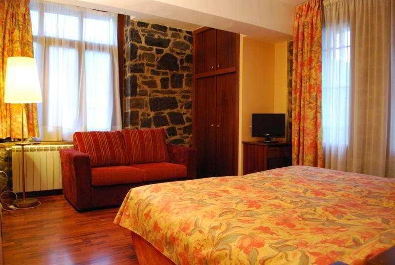 Hotel Amoretes La Molina  Bagian luar foto